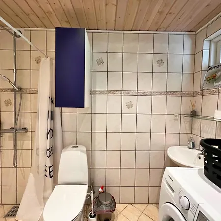 Charming Family-friendly Near Lalandia, Puttgarden Villaer *